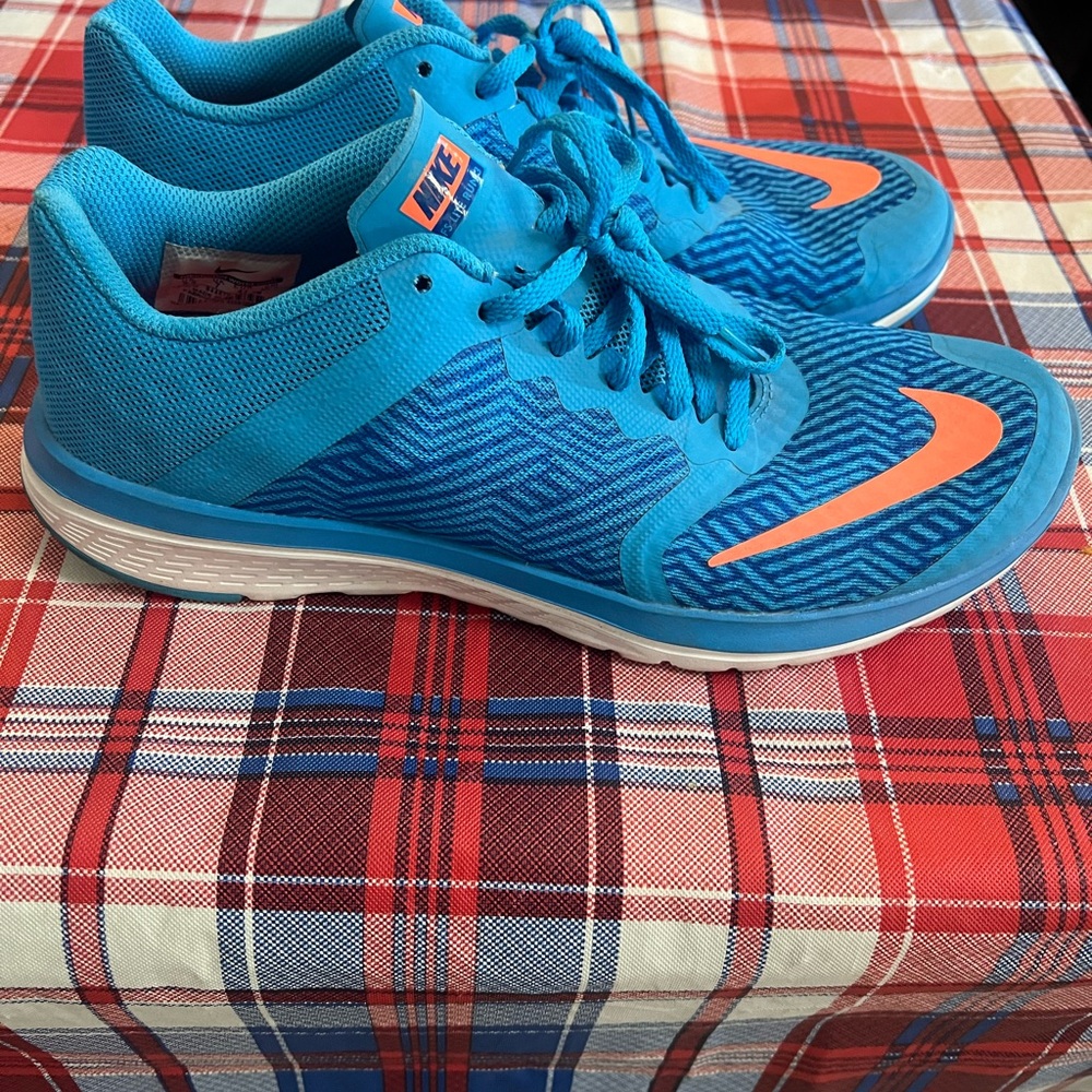 Women's Nike Vibrant Blue Mesh FS Lite Run 3 Sneakers